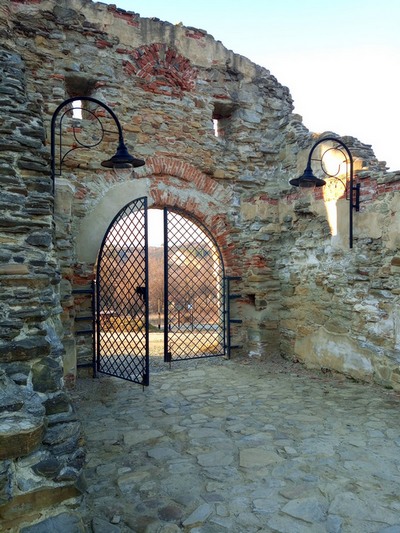 Klasztor Karmelitów Bosych w Zagórzu na Podkarpaciu