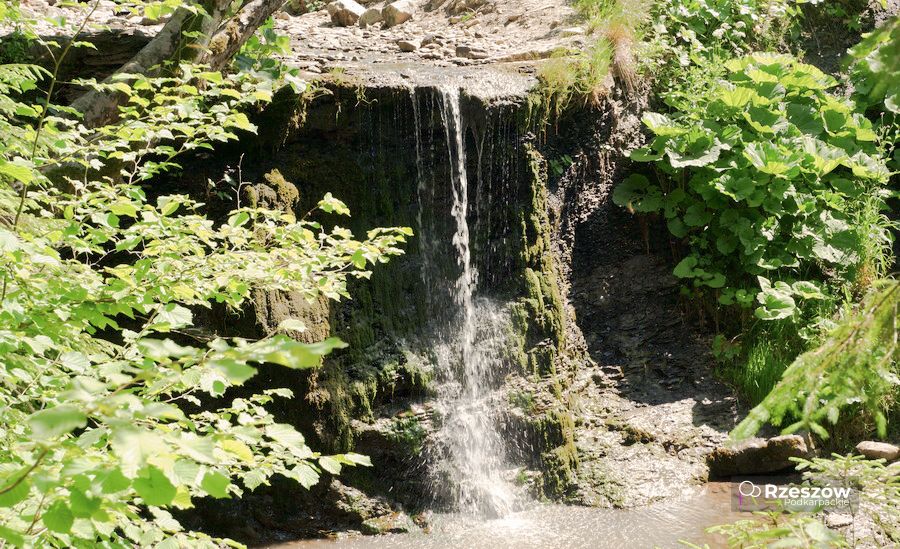 Bieszczady atrakcje - wodospad ostrowskich
