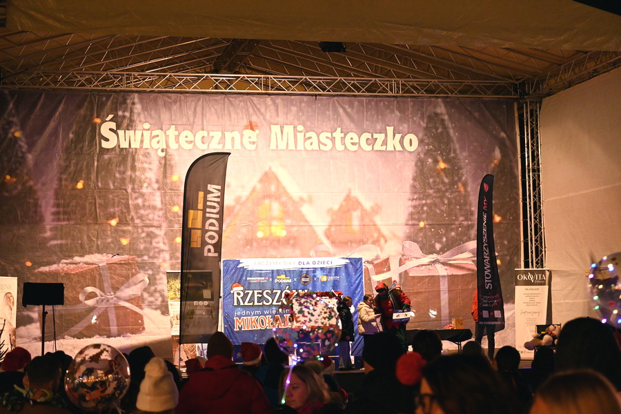 Świąteczne Miasteczko w Rzeszowie